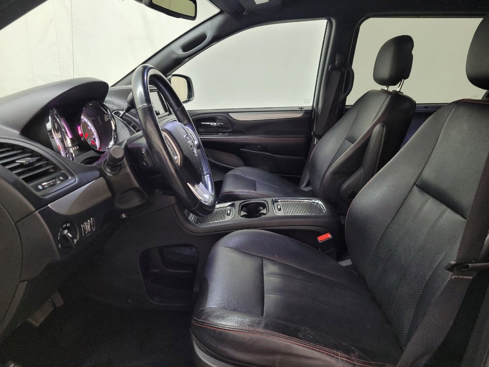Used 2019 Dodge Grand Caravan GT FWD image 17