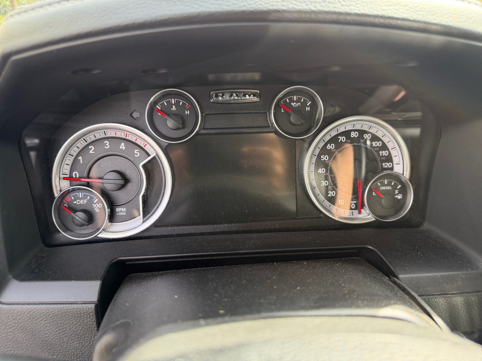 Used 2015 RAM 2500 Laramie w/ Convenience Group AWD/4WD image 10