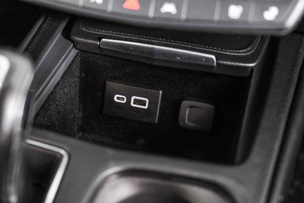 Used 2019 Cadillac XT4 Sport FWD image 28