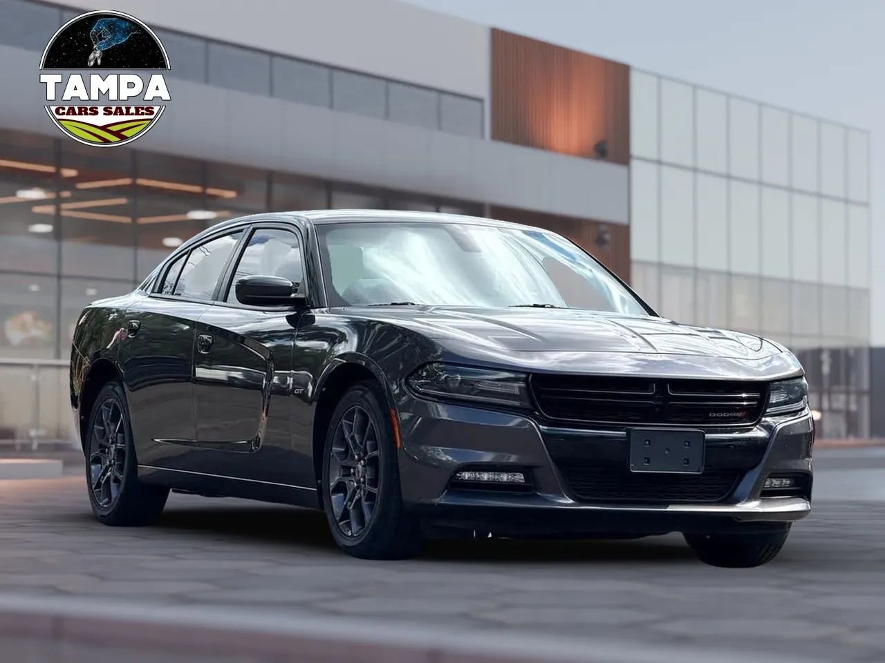 Used 2018 Dodge Charger GT image 3