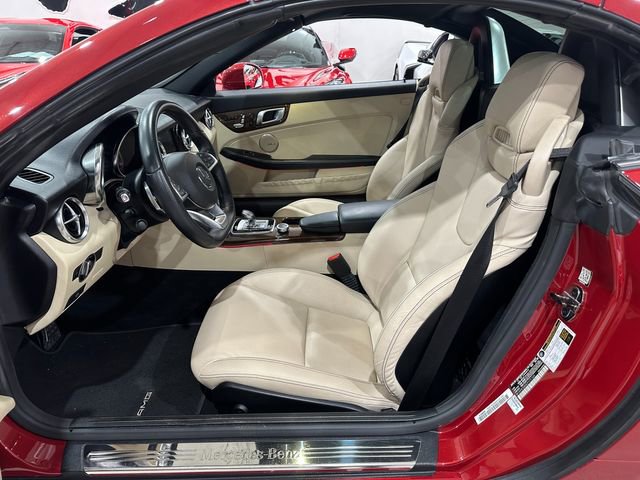 Used 2020 Mercedes-Benz SLC 300 image 12