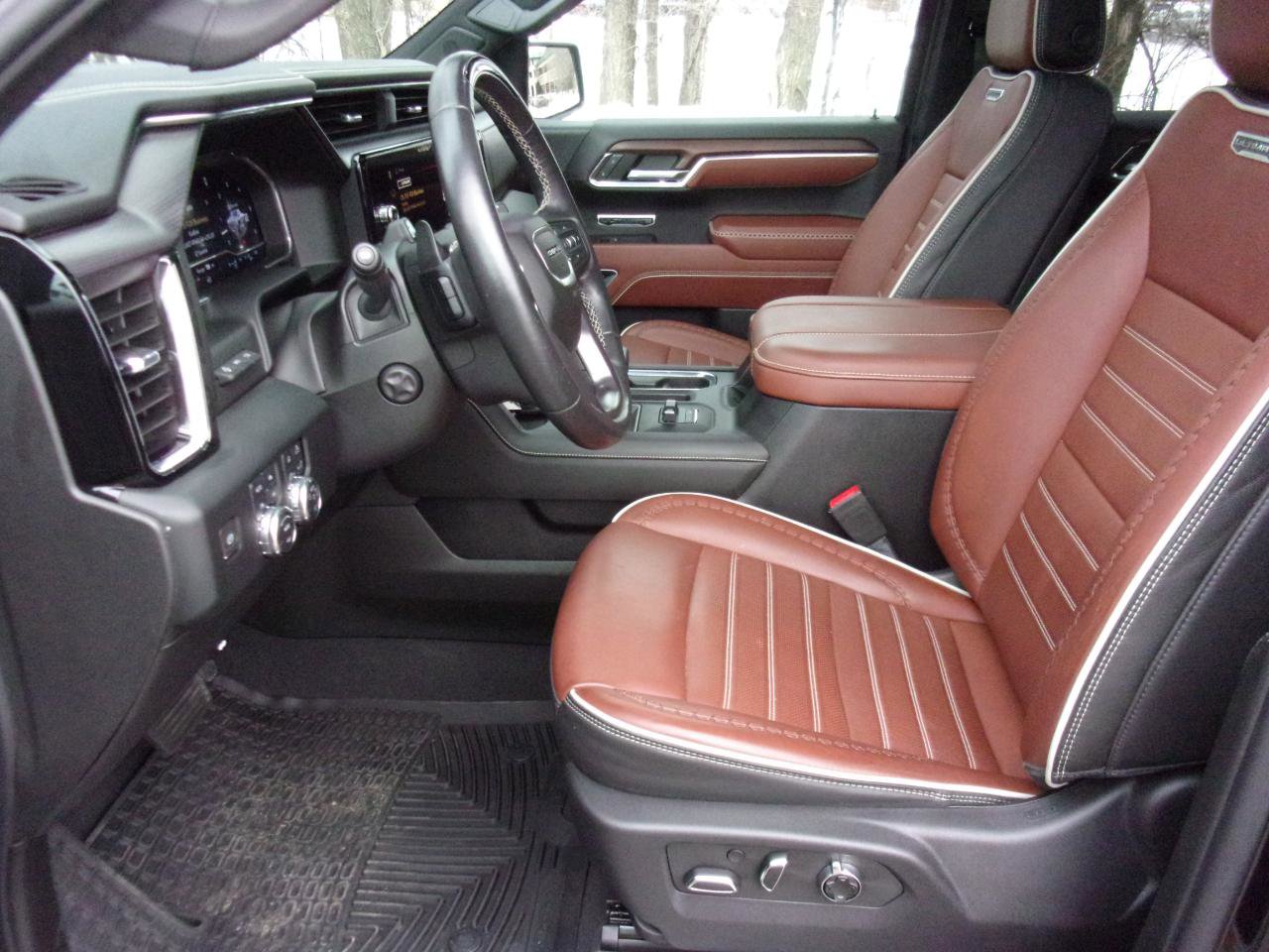 Used 2023 GMC Sierra 1500 Denali Ultimate image 9