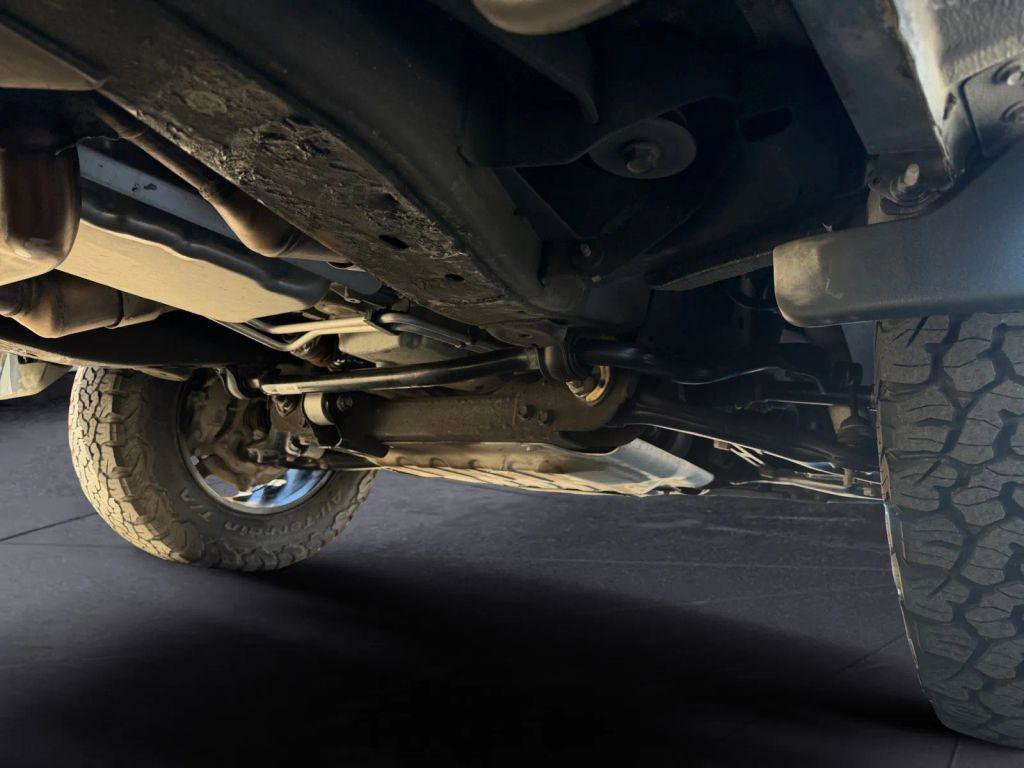 Used 2020 Chevrolet Silverado 1500 LT Trail Boss w/ Midnight Edition image 41