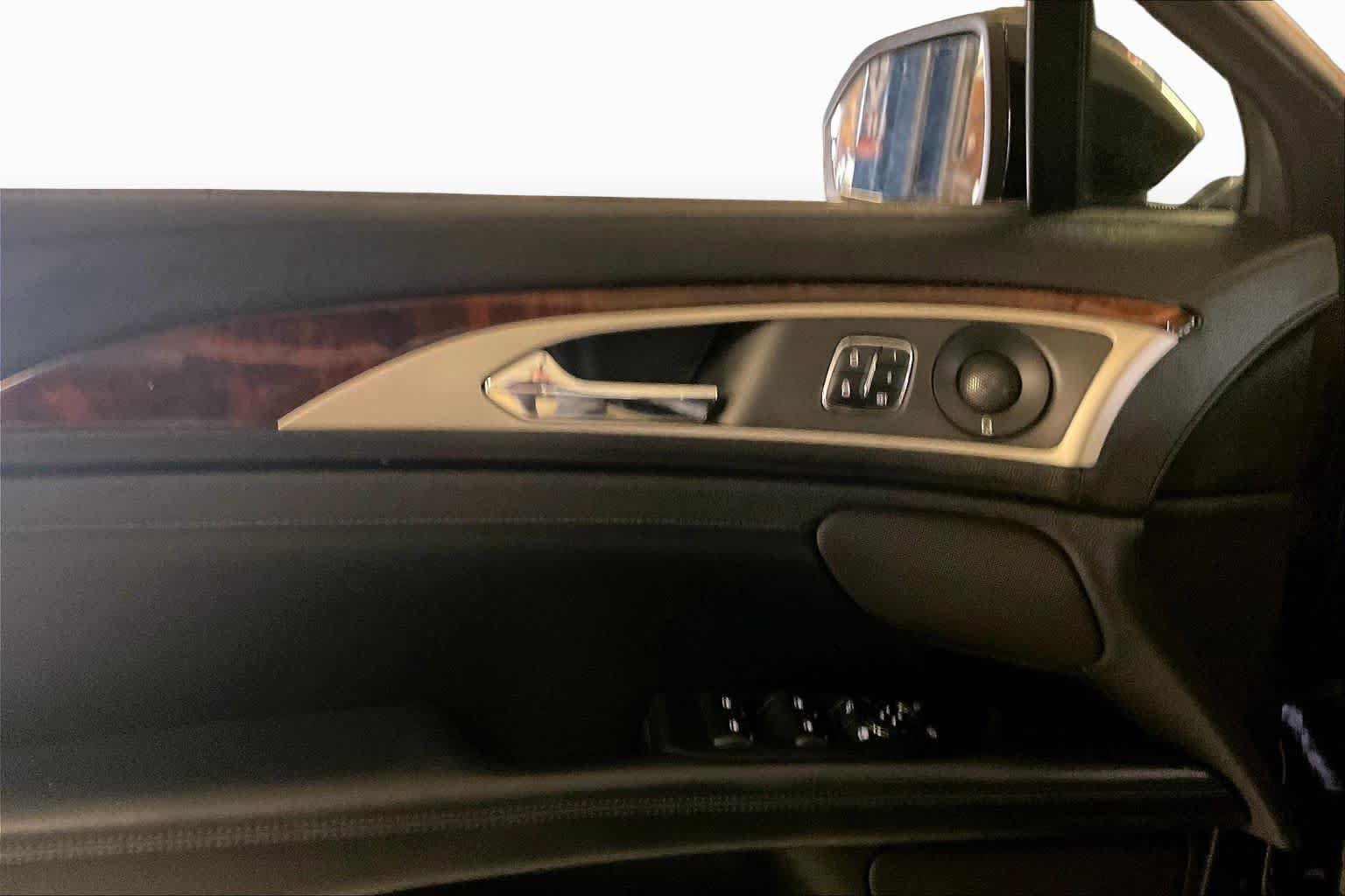 Used 2018 Lincoln MKZ Reserve w/ Climate Package AWD/4WD image 19