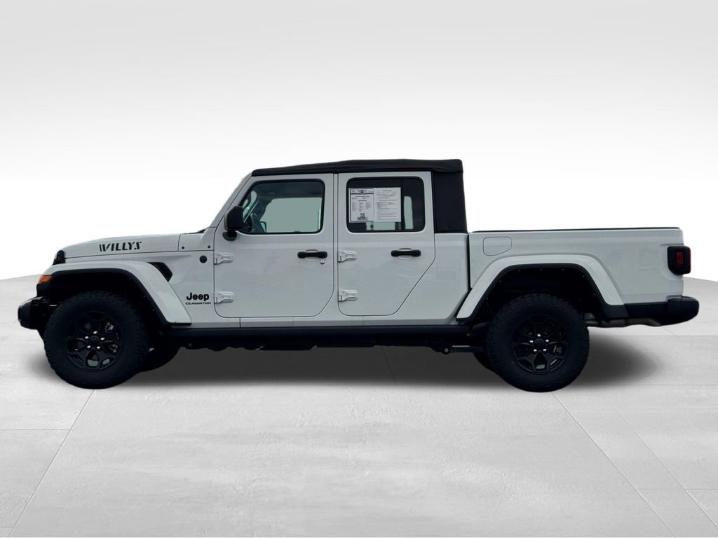 Used 2022 Jeep Gladiator Sport AWD/4WD image 4