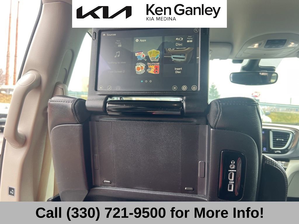 Used 2017 Chrysler Pacifica Touring-L Plus w/ Advanced Safetytec Group image 43