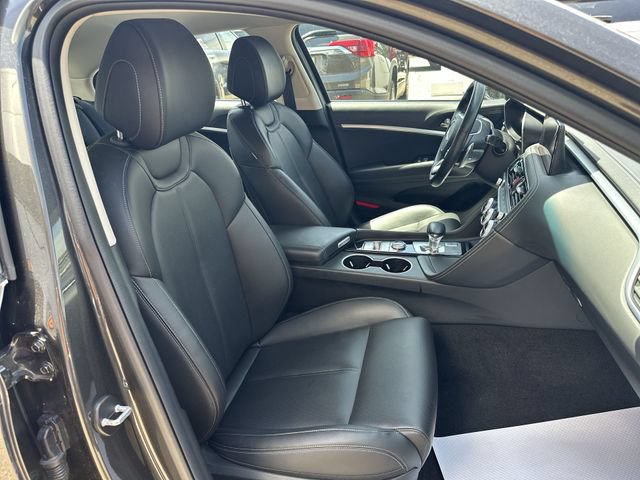 Used 2023 Genesis G70 2.0T AWD/4WD image 27