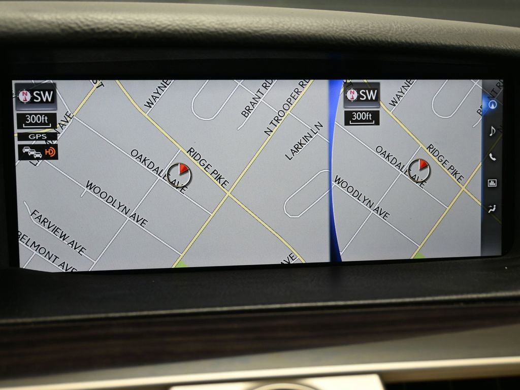 Used 2017 Lexus LS 460 AWD image 24