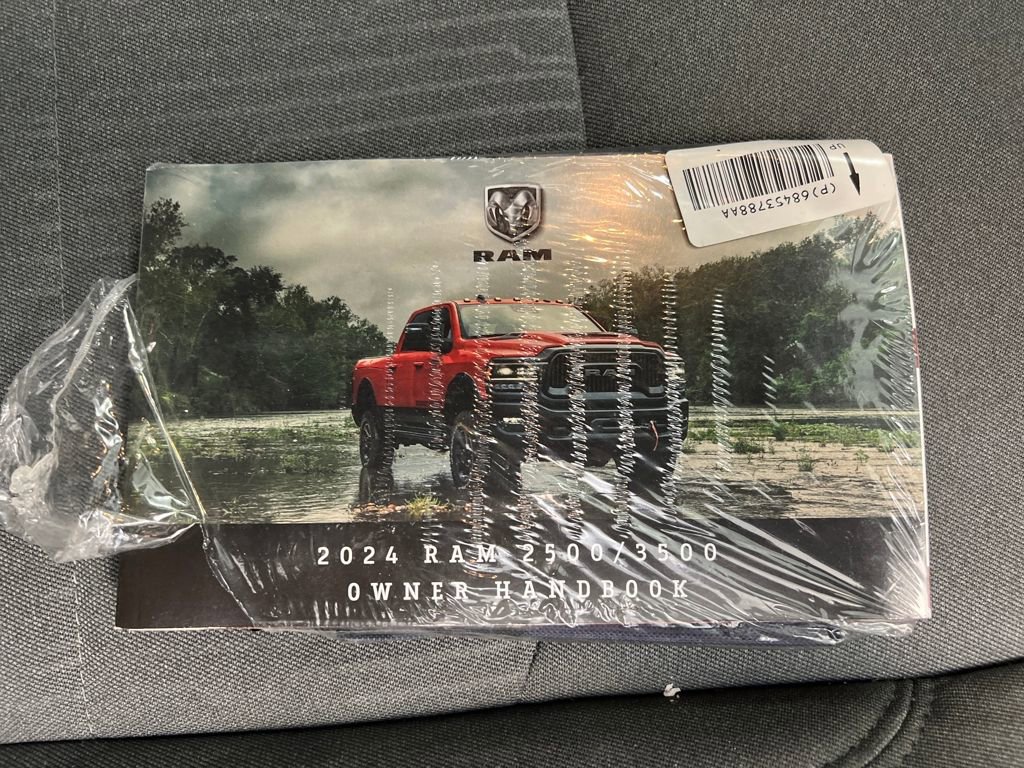 Used 2024 RAM 2500 Big Horn image 28