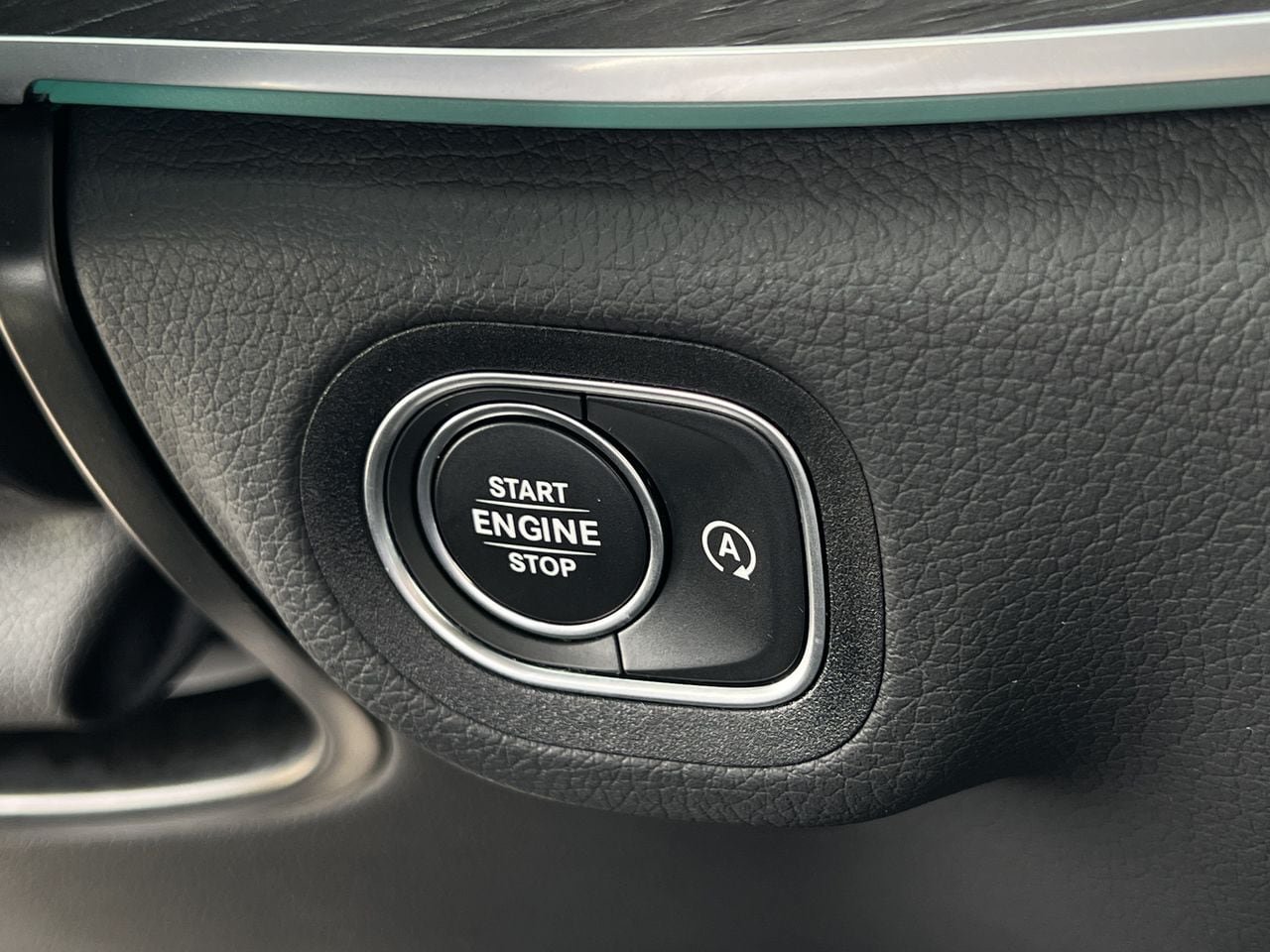 Used 2023 Mercedes-Benz GLE 350 4MATIC image 19