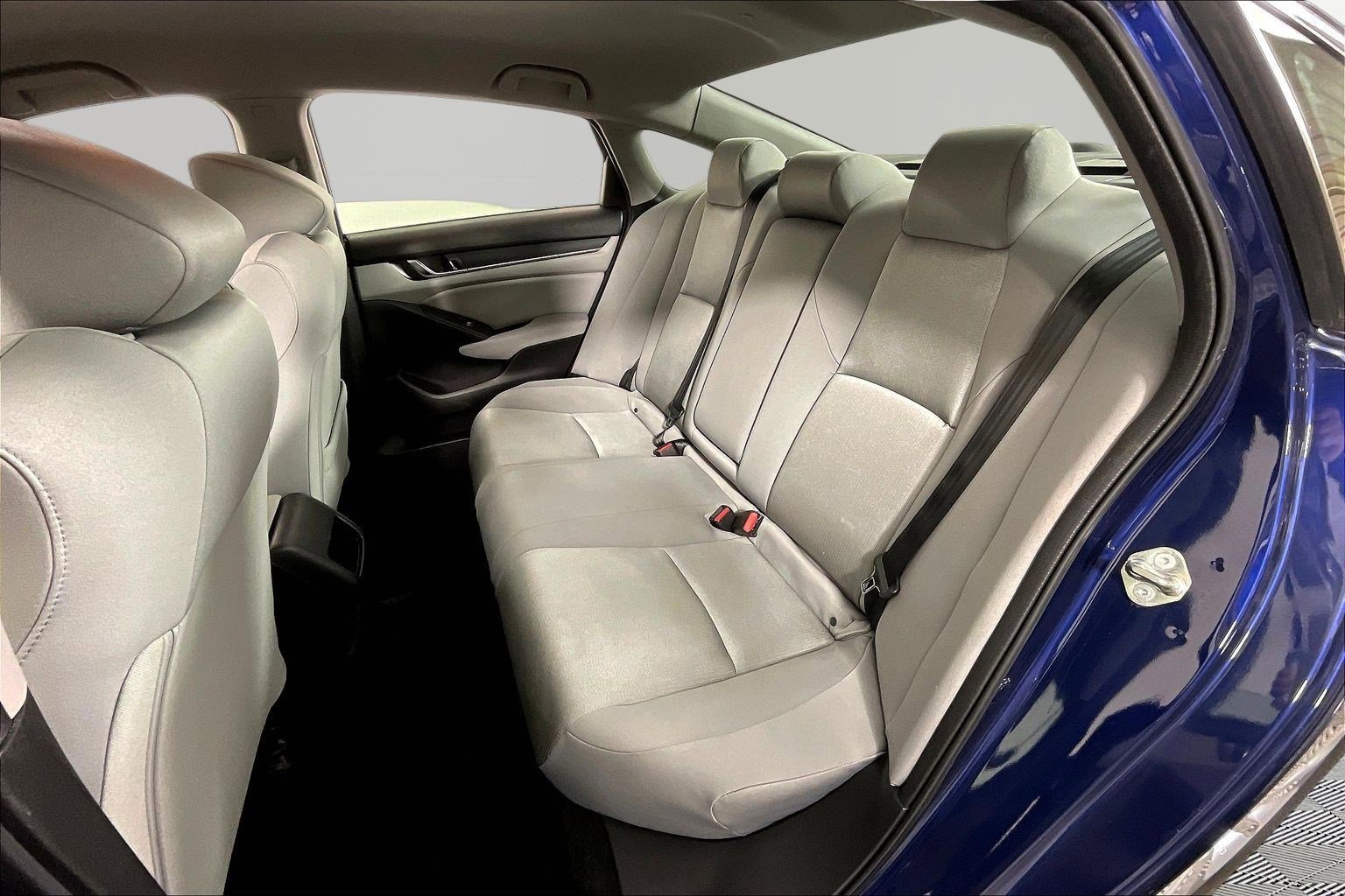Used 2018 Honda Accord LX image 22