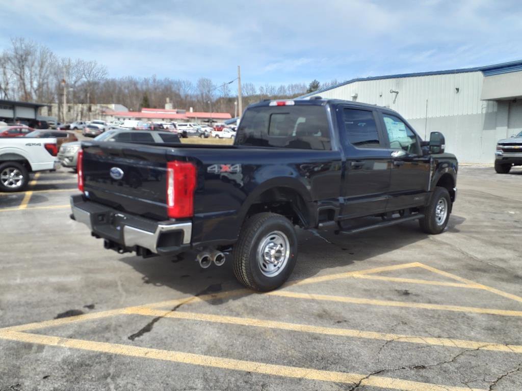 New 2025 Ford F250 XL image 4
