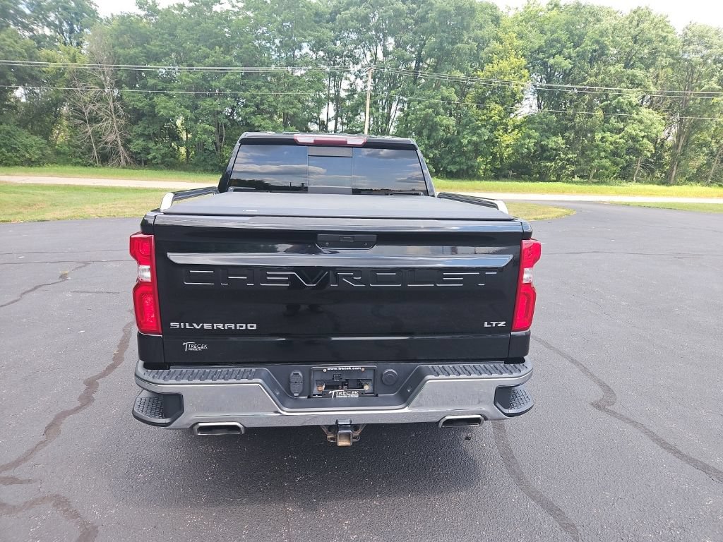 Used 2020 Chevrolet Silverado 1500 LTZ w/ LTZ Convenience Package AWD/4WD image 6