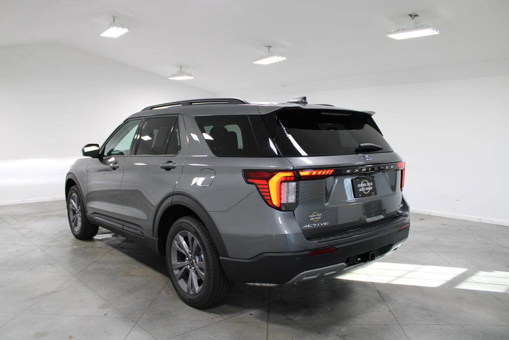 New 2026 Ford Explorer Active w/ Active Comfort Package image 6