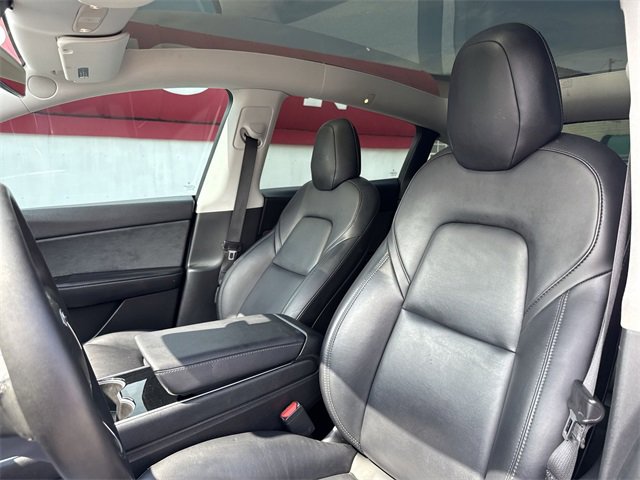 Used 2020 Tesla Model Y Long Range image 11