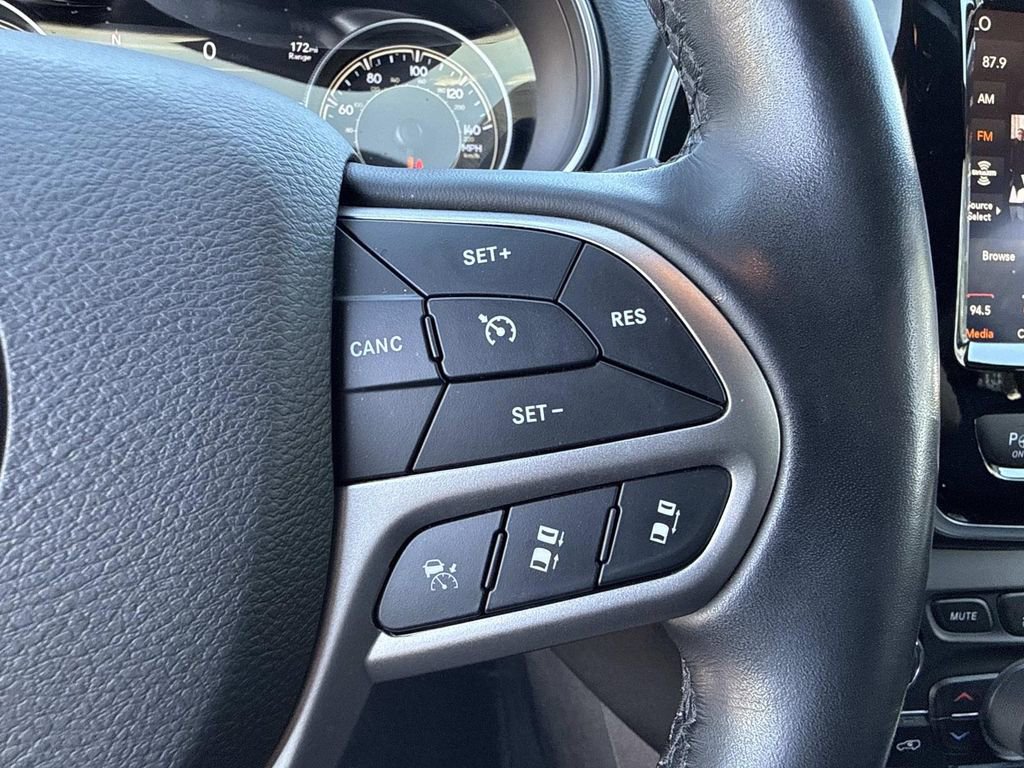 Used 2021 Jeep Cherokee High Altitude image 30