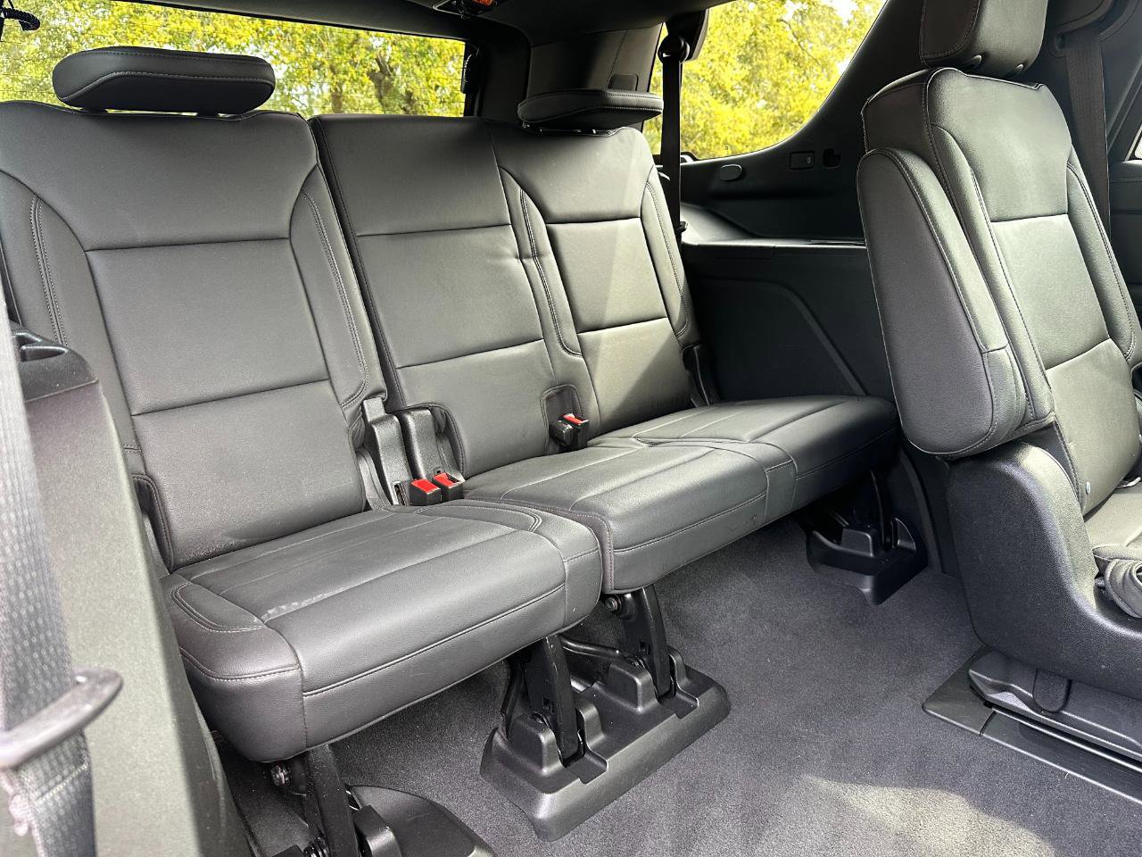 Used 2021 Chevrolet Tahoe Z71 image 28