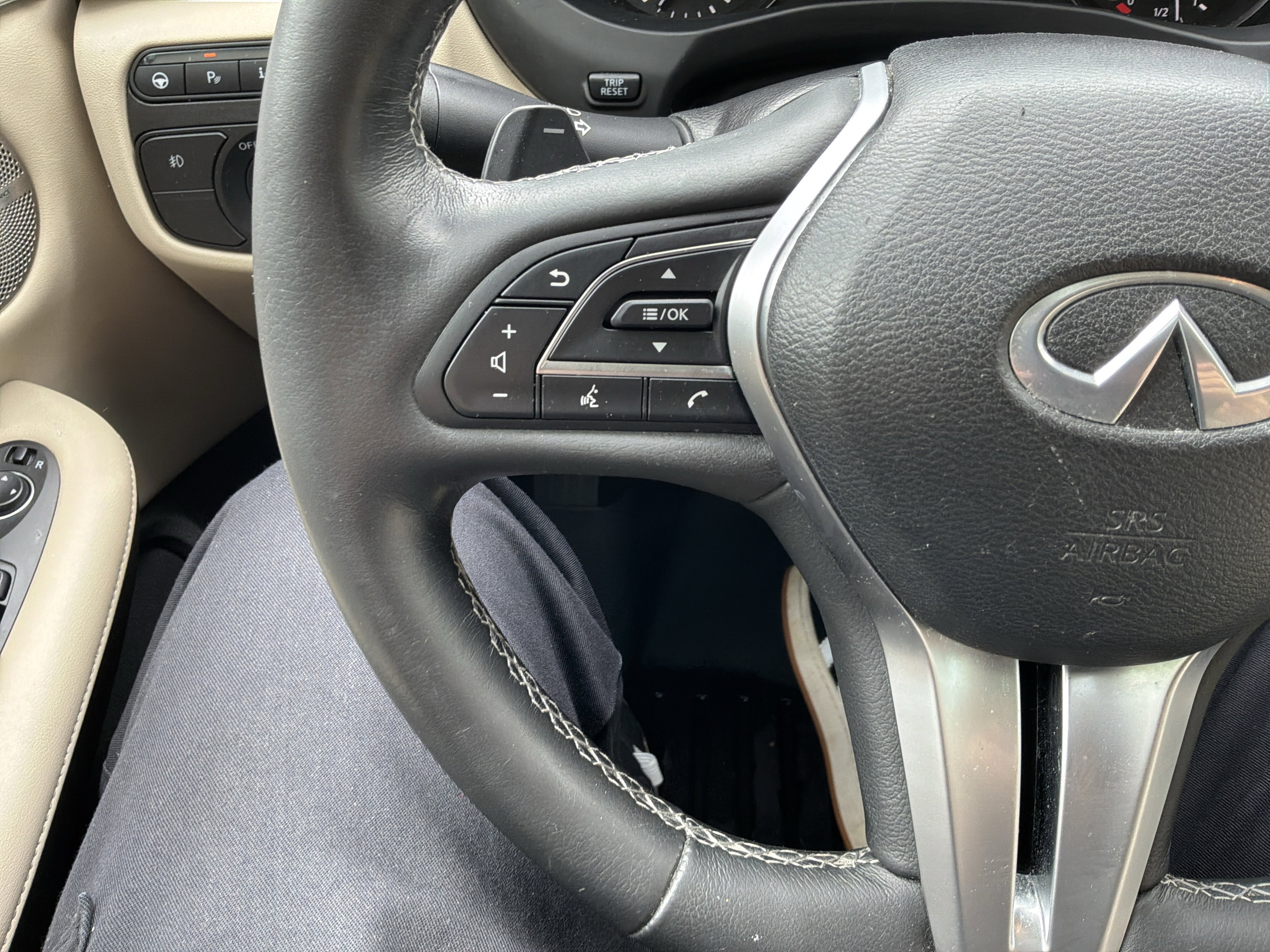 Used 2021 INFINITI QX50 Sensory AWD/4WD image 19