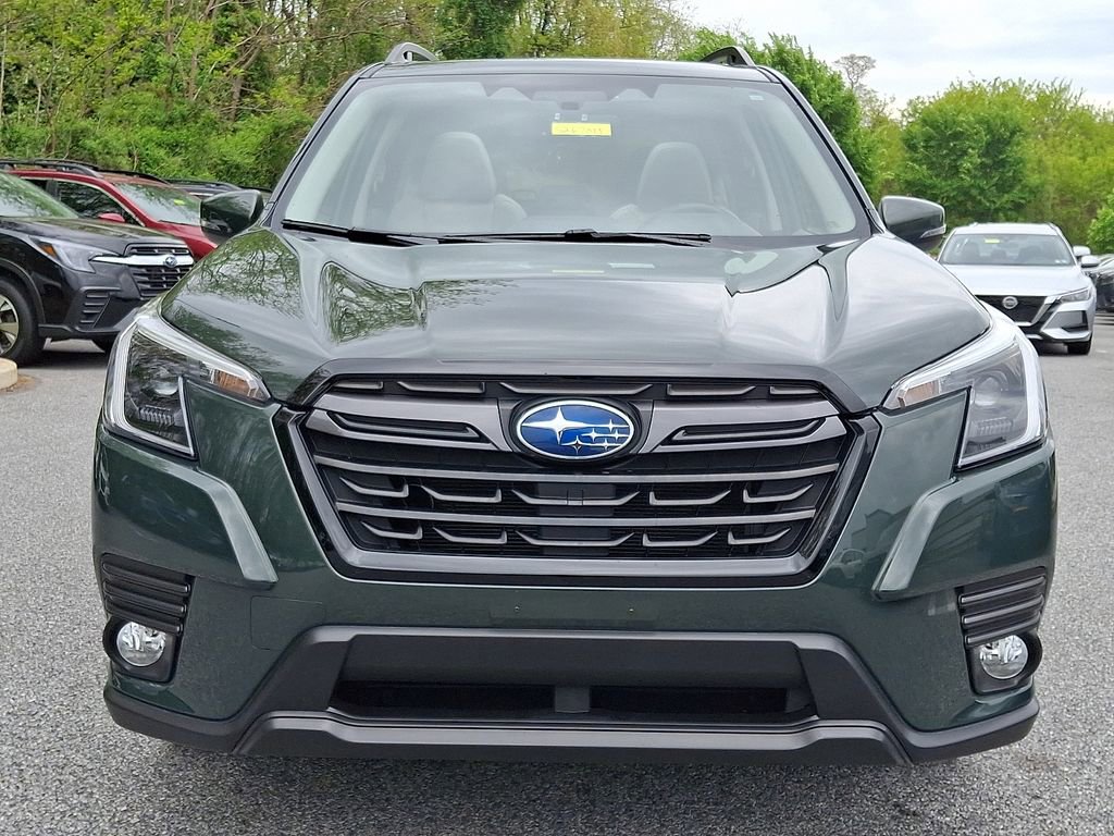 Certified 2023 Subaru Forester Limited AWD/4WD image 3
