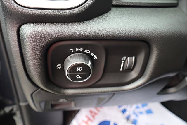 New 2026 RAM 1500 Express AWD/4WD image 18