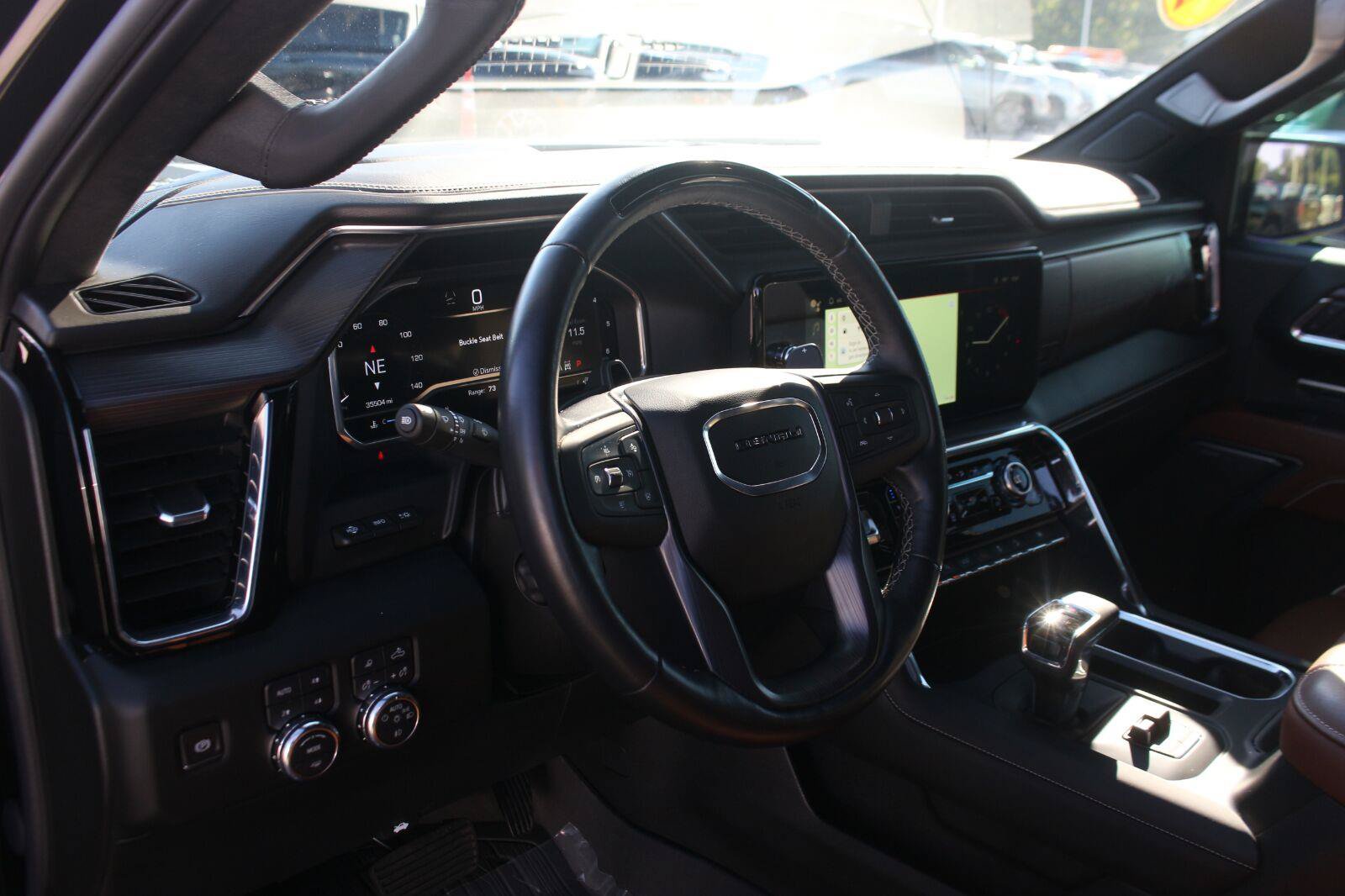 Used 2024 GMC Sierra 1500 Denali Ultimate AWD/4WD image 18