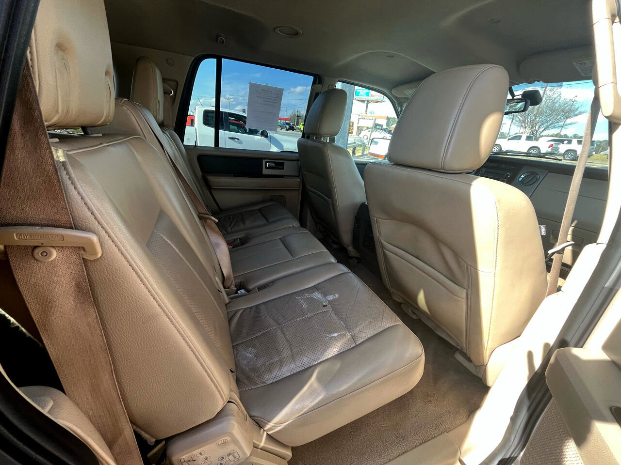 Used 2014 Ford Expedition EL XLT w/ Equipment Group 202A image 8