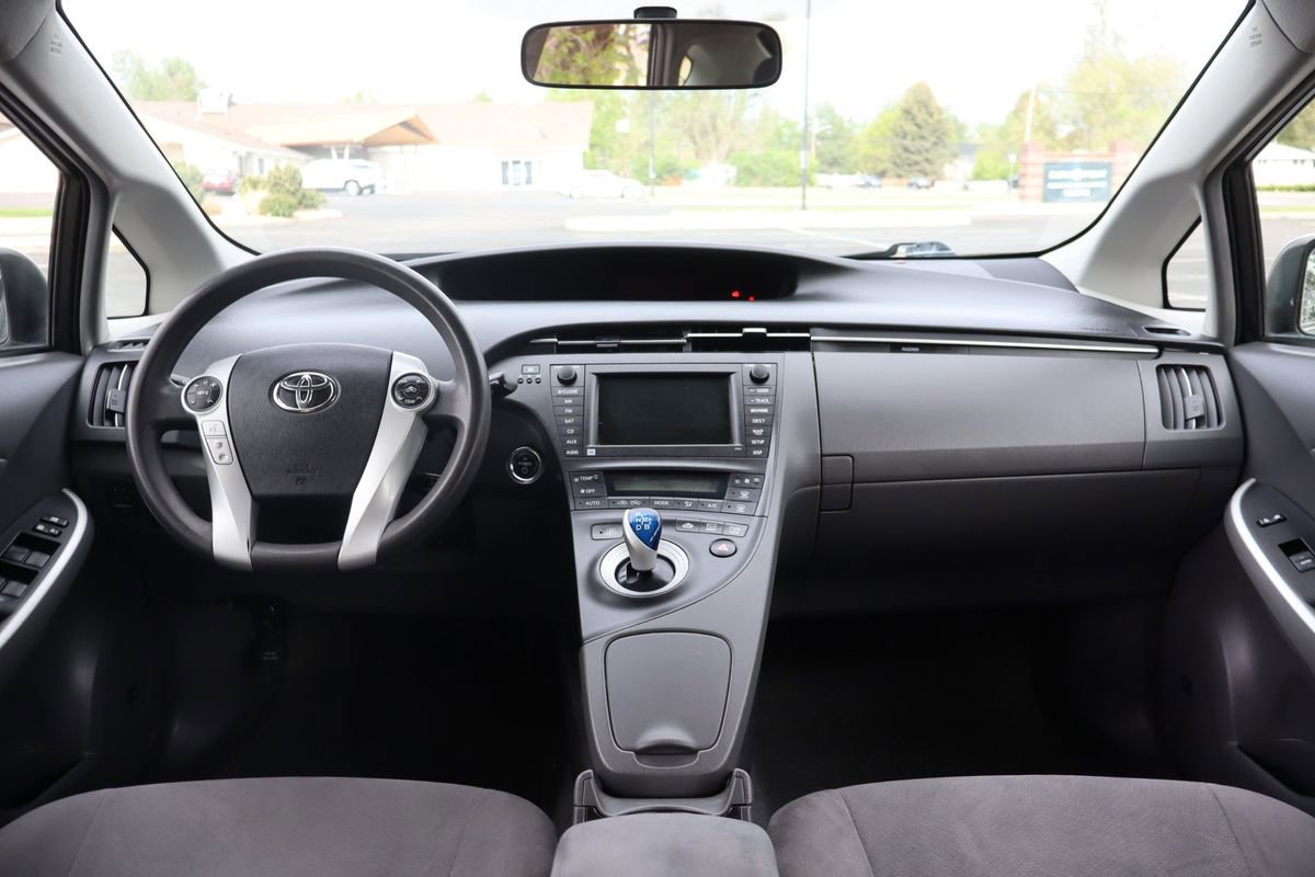 Used 2010 Toyota Prius Three FWD image 16