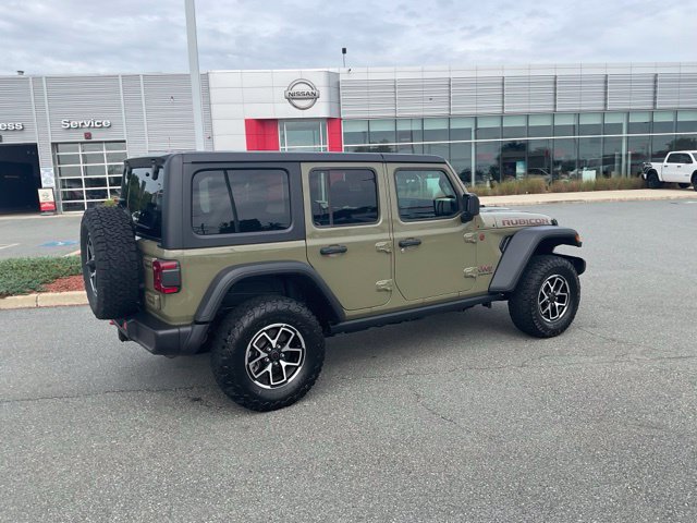 Used 2026 Jeep Wrangler Unlimited Rubicon AWD/4WD image 6