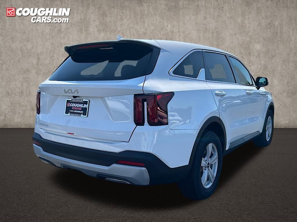 New 2025 Kia Sorento LX image 3