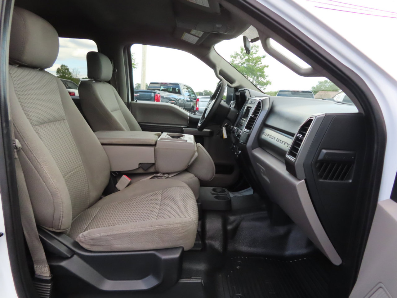 Used 2019 Ford F250 XLT image 46