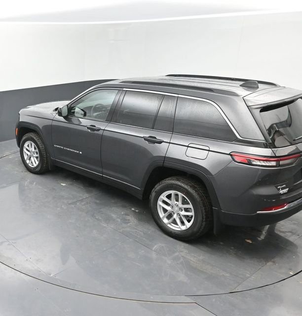 New 2026 Jeep Grand Cherokee Laredo X image 32