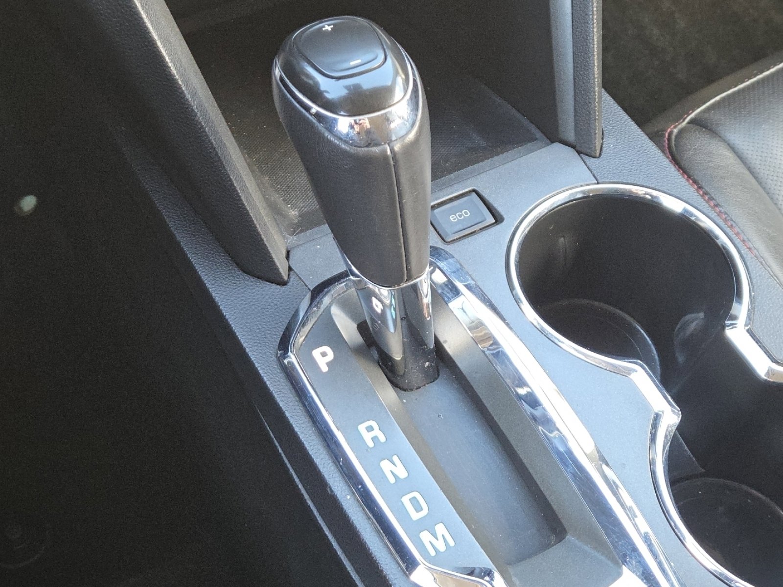 Used 2017 Chevrolet Equinox Premier w/ Enhanced Convenience Package image 28