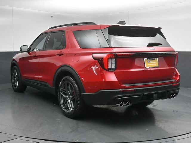 Certified 2025 Ford Explorer ST AWD/4WD image 6
