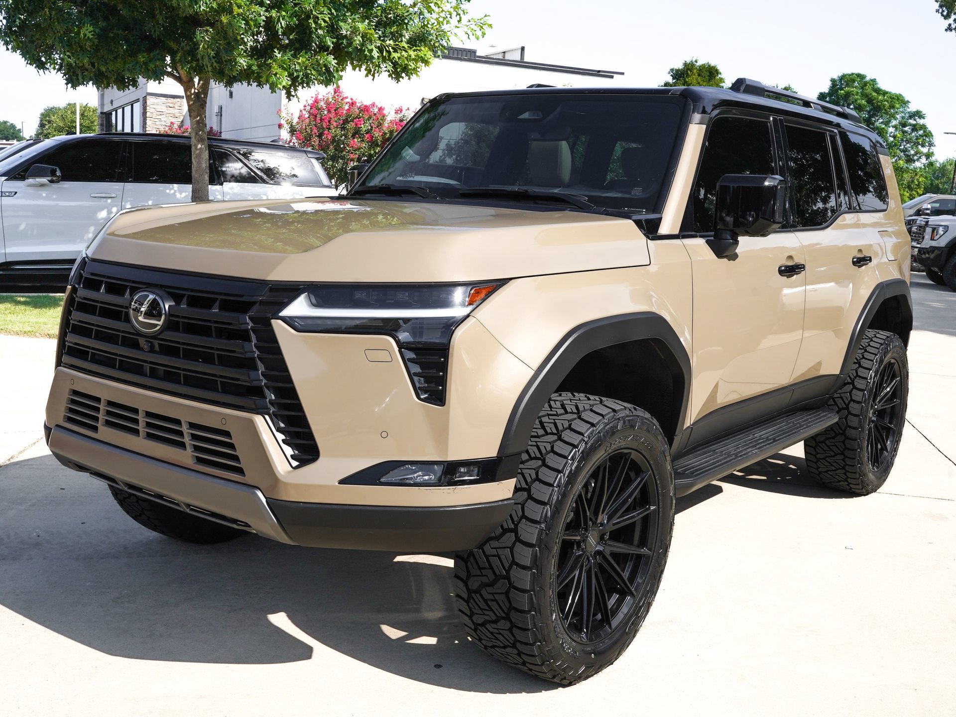 Used 2025 Lexus GX 550 AWD/4WD image 7