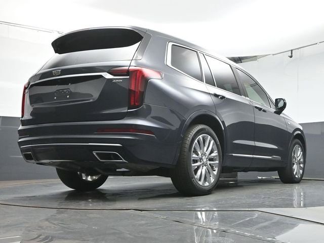 Used 2023 Cadillac XT6 Premium Luxury image 39
