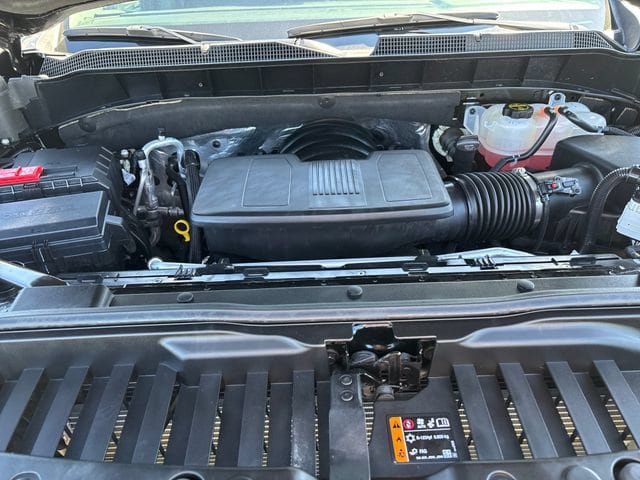 Certified 2025 Chevrolet Silverado 1500 RST AWD/4WD image 25
