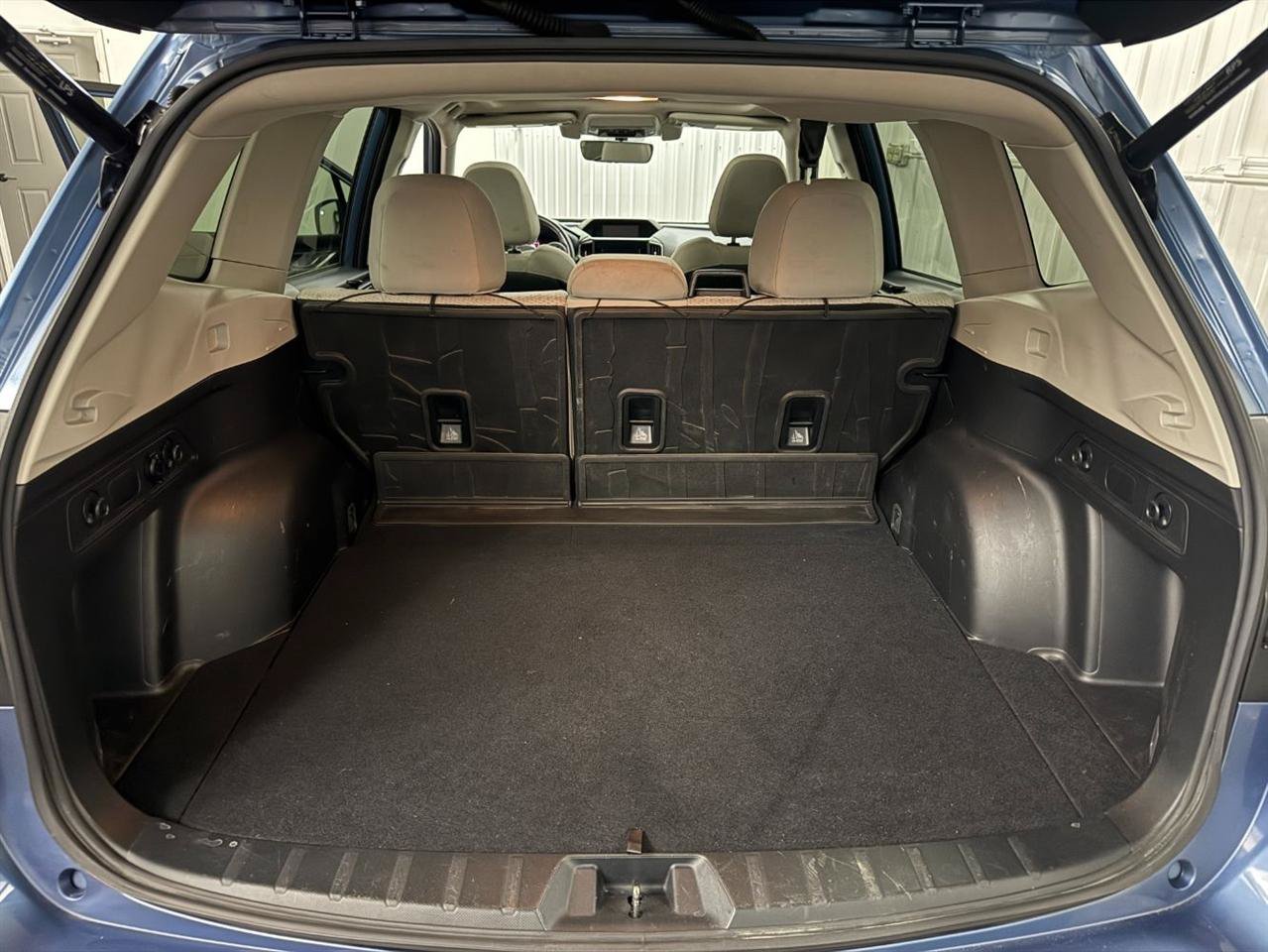 Used 2019 Subaru Forester Premium AWD/4WD image 9