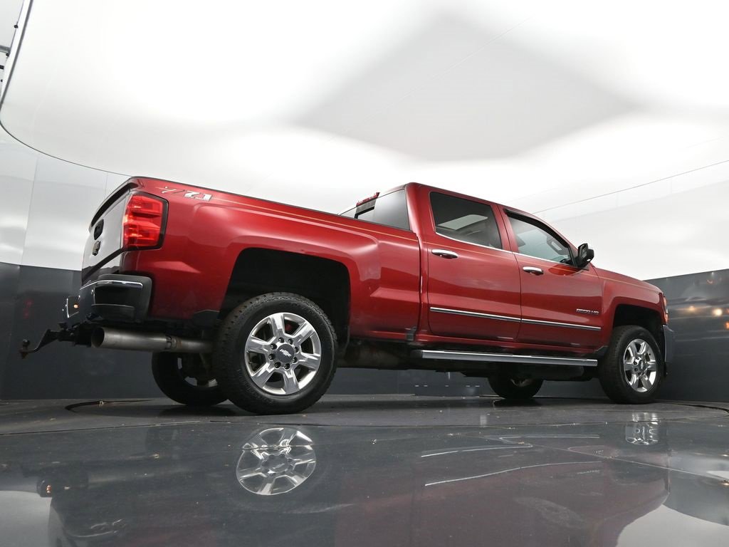 Used 2019 Chevrolet Silverado 2500 LTZ w/ Duramax Plus Package image 45