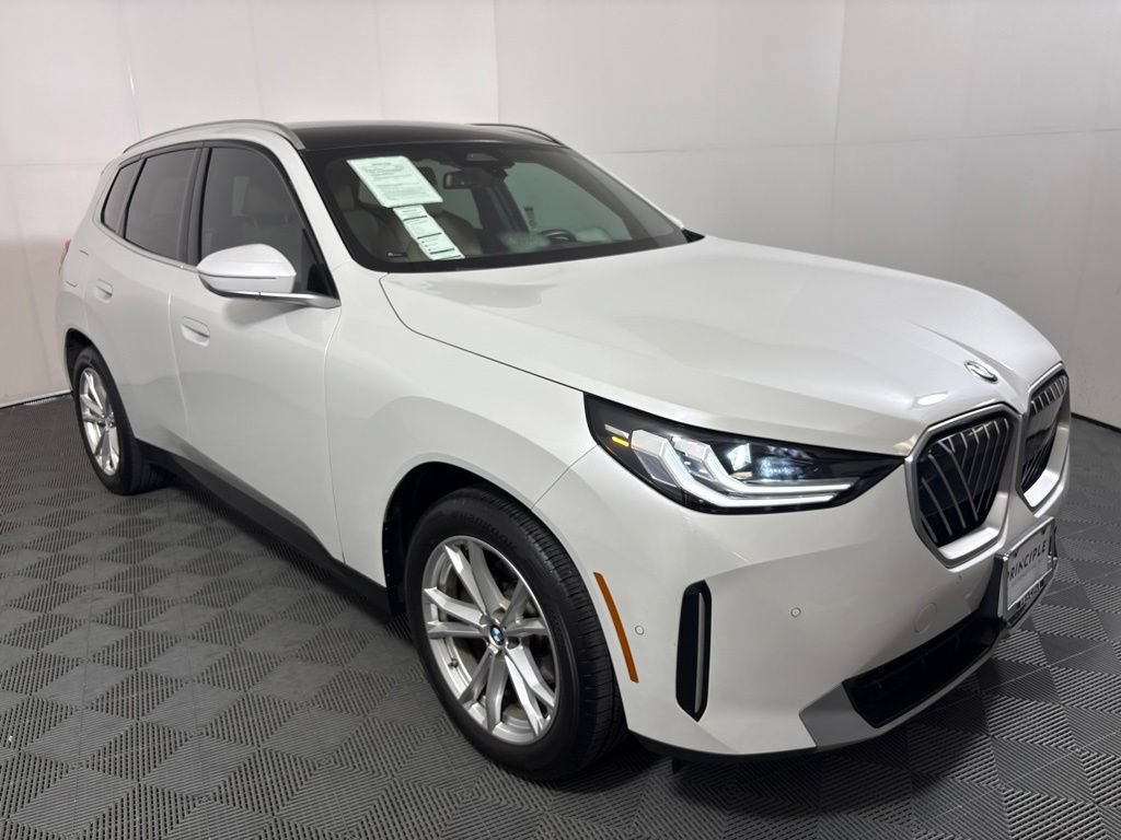 Certified 2025 BMW X3 xDrive30i w/ Convenience Package AWD/4WD image 4