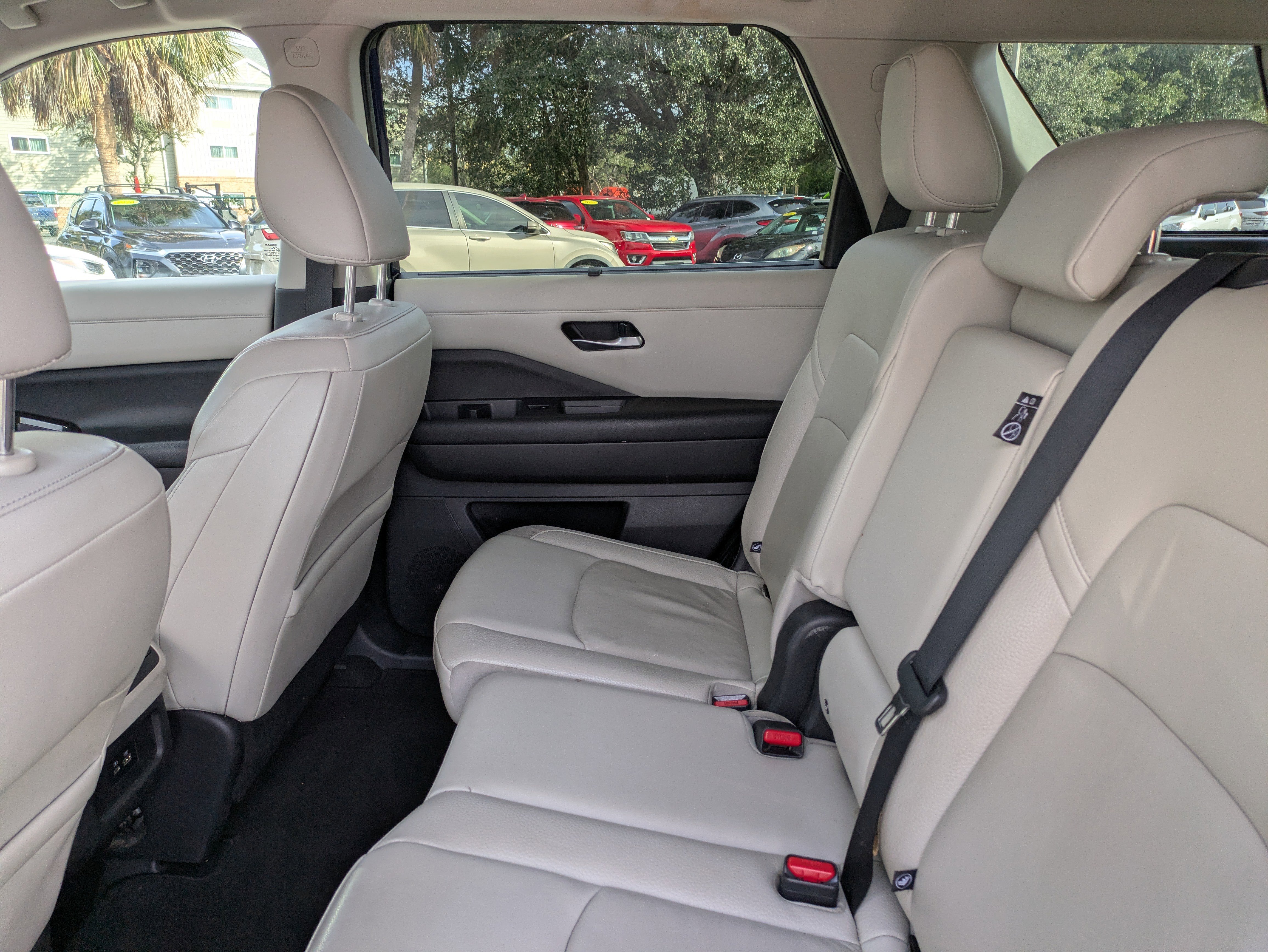 Used 2022 Nissan Pathfinder SL image 15