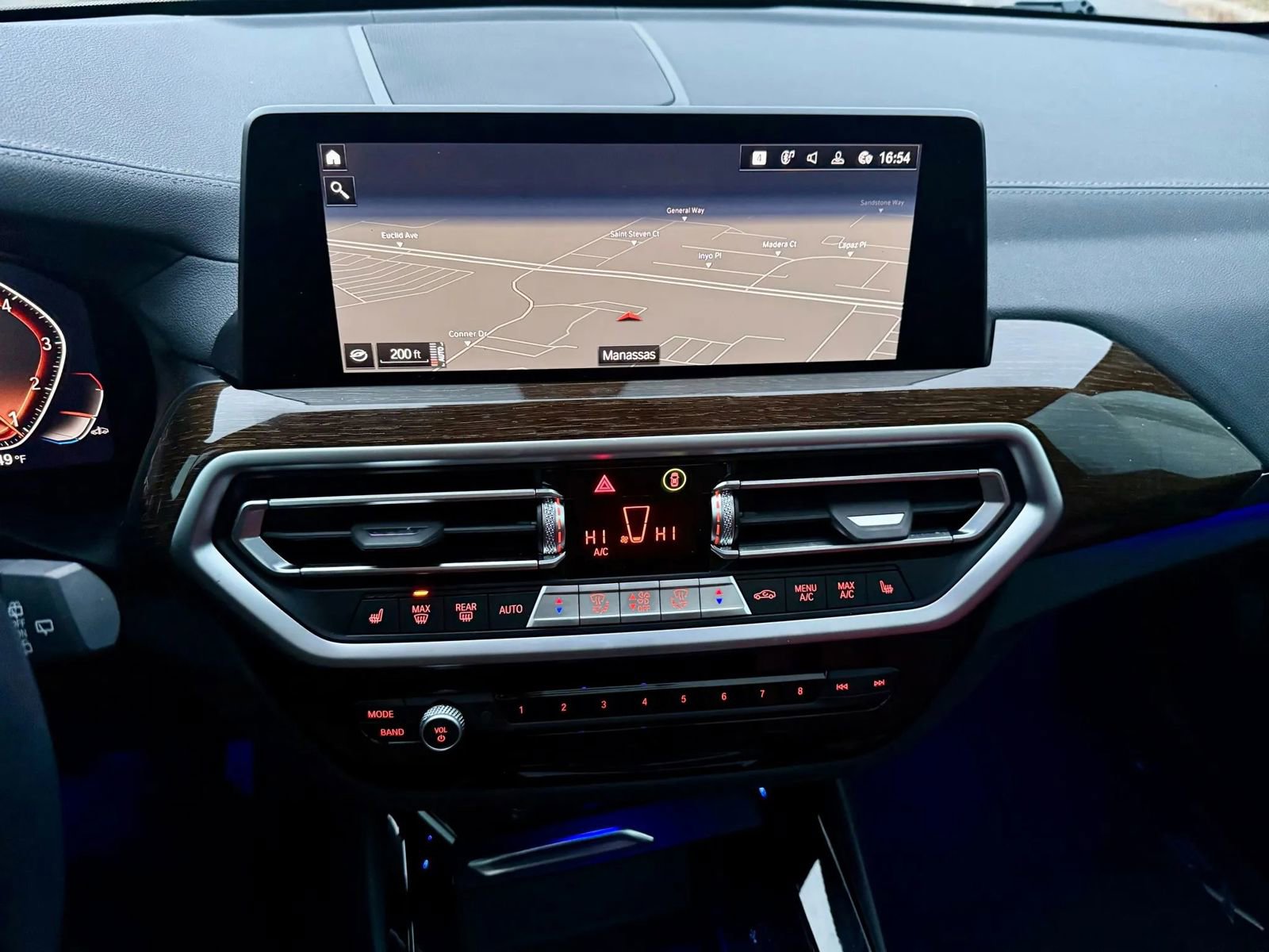 Used 2023 BMW X3 xDrive30i w/ Premium Enhanced Package image 11