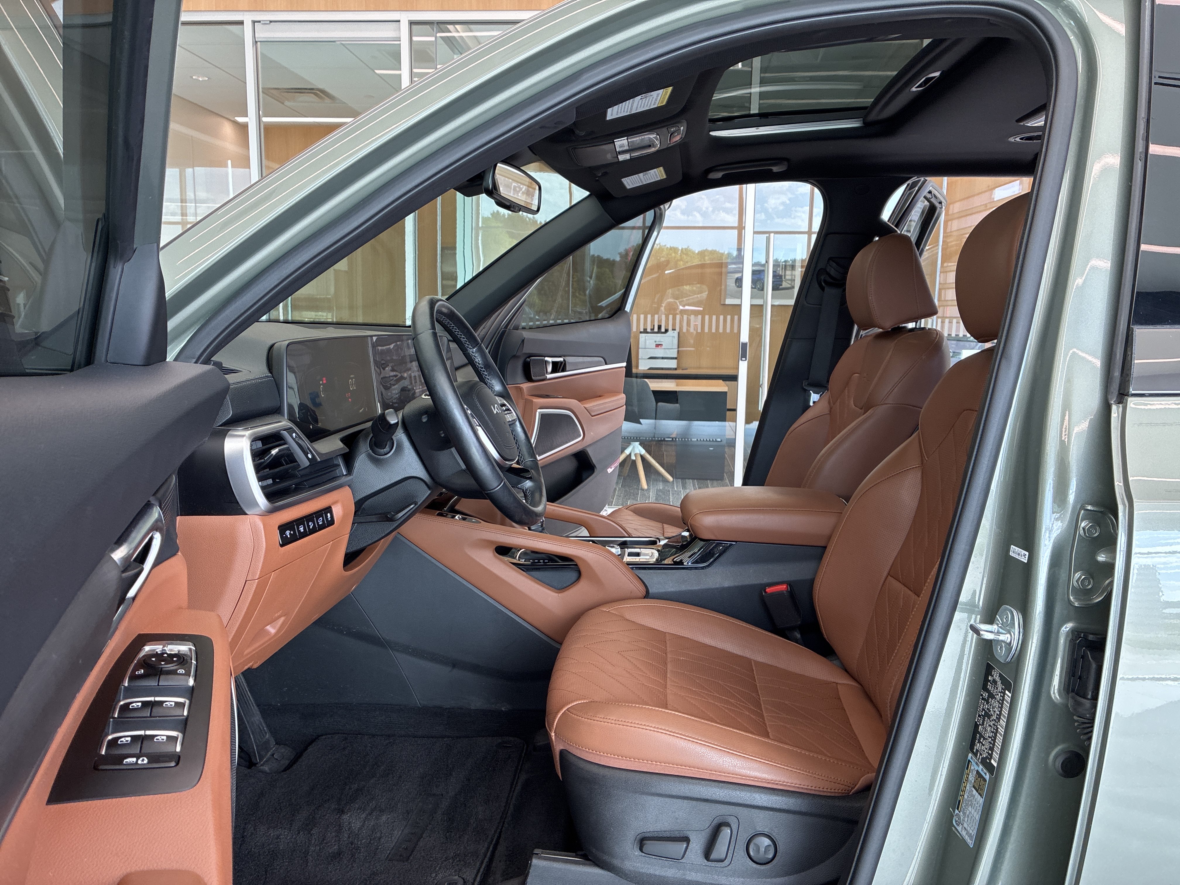 Certified 2024 Kia Telluride EX X-Line AWD/4WD image 16