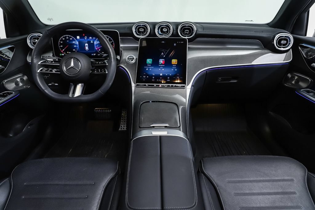 Certified 2025 Mercedes-Benz GLC 300 4MATIC image 7