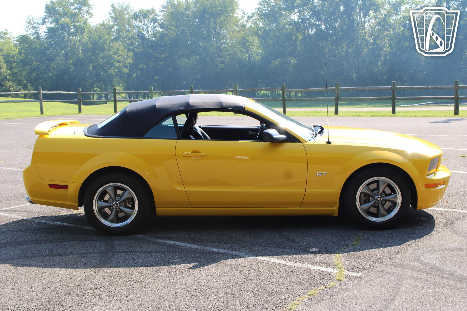 Used 2006 Ford Mustang GT image 37