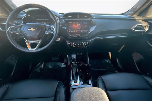 Used 2023 Chevrolet TrailBlazer ACTIV w/ Sun and Liftgate Package image 14