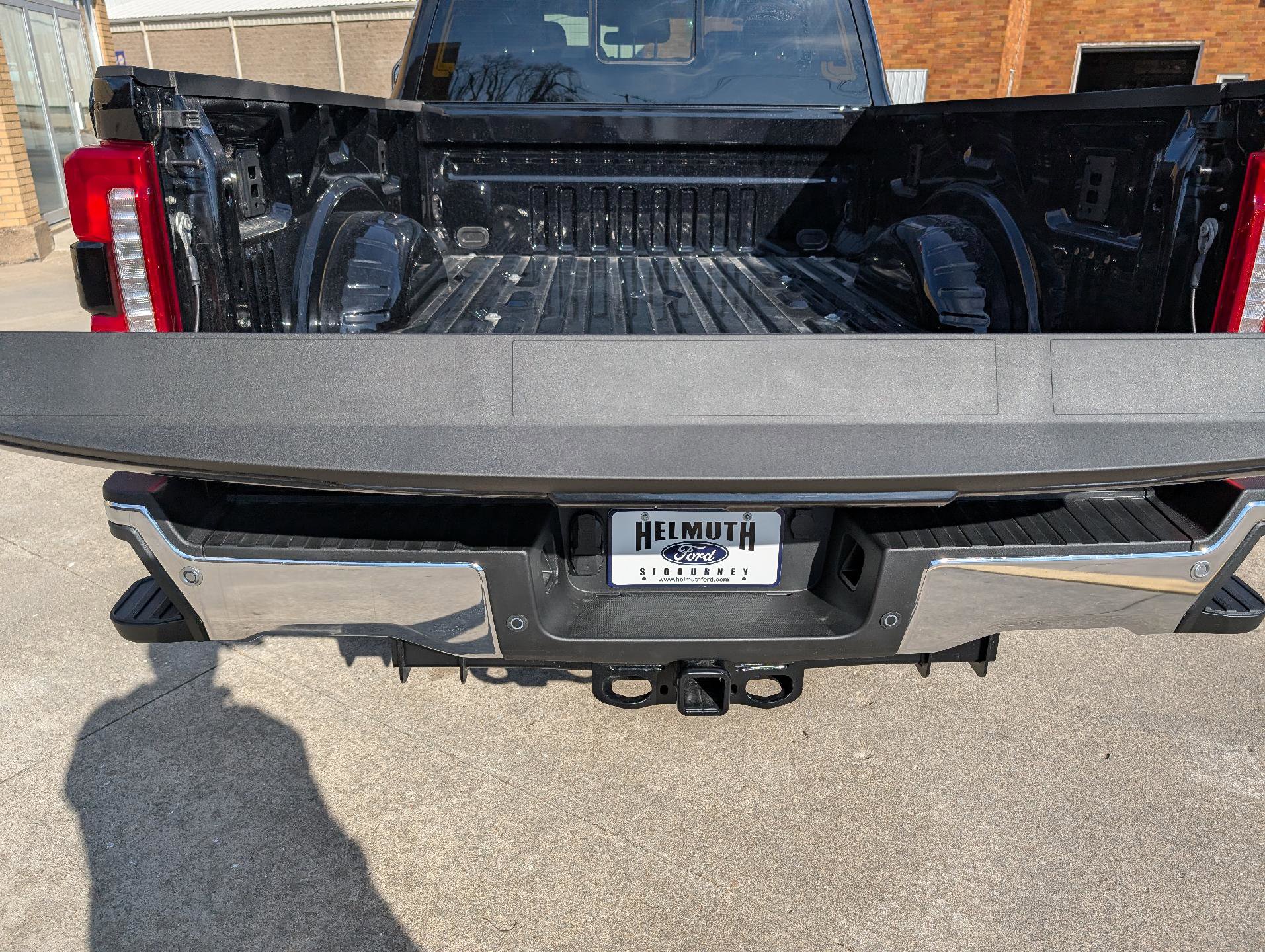 New 2026 Ford F350 Lariat w/ Lariat Premium Package image 15