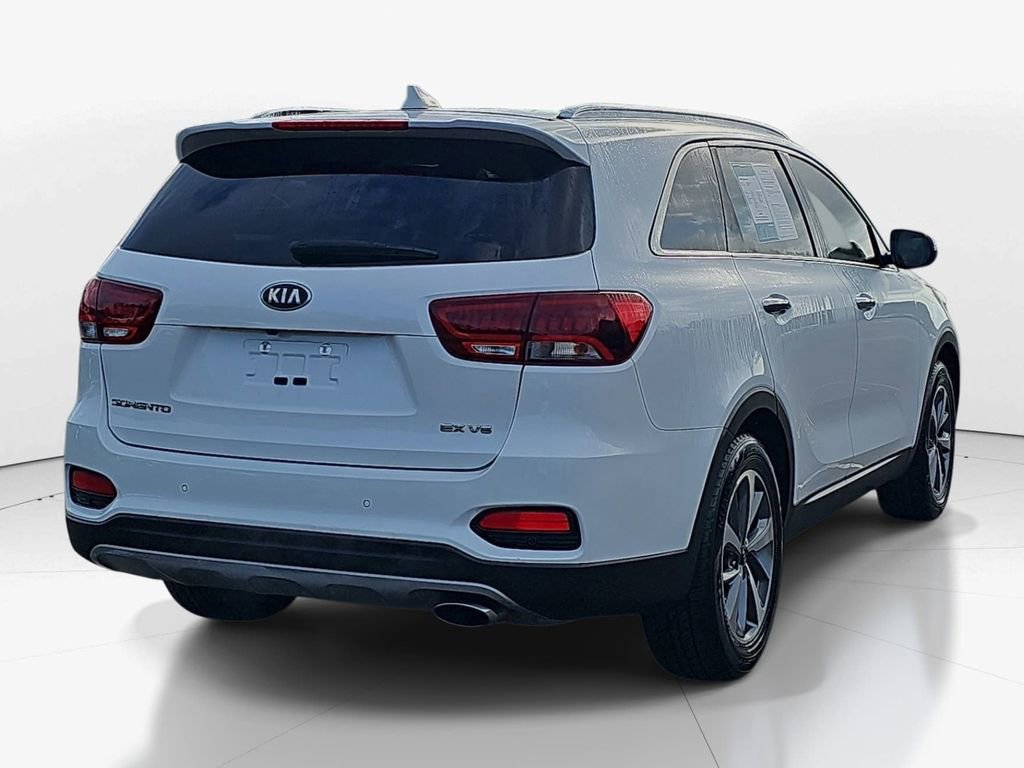 Used 2019 Kia Sorento EX w/ EX Touring Package image 5