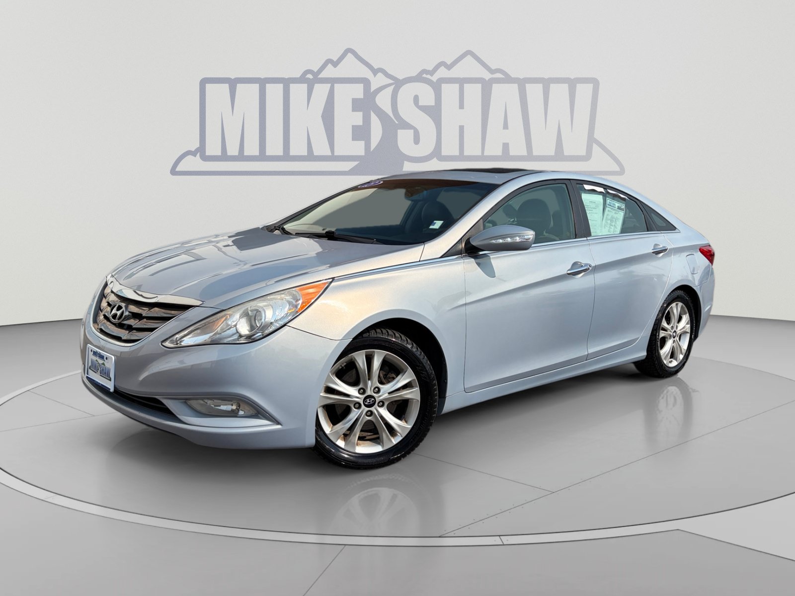 Used 2013 Hyundai Sonata Limited FWD image 1