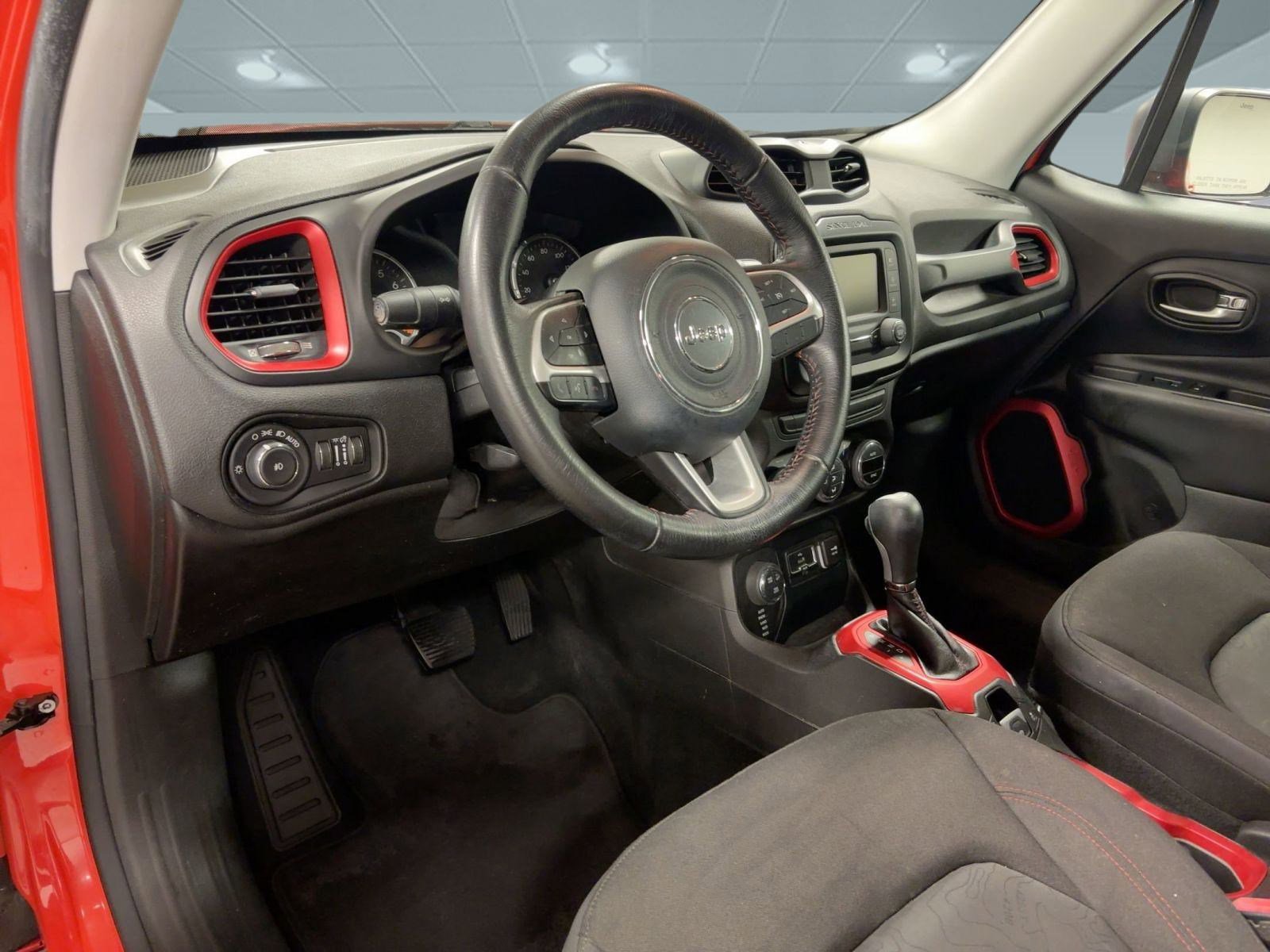 Used 2015 Jeep Renegade Trailhawk w/ Popular Equipment Group image 4