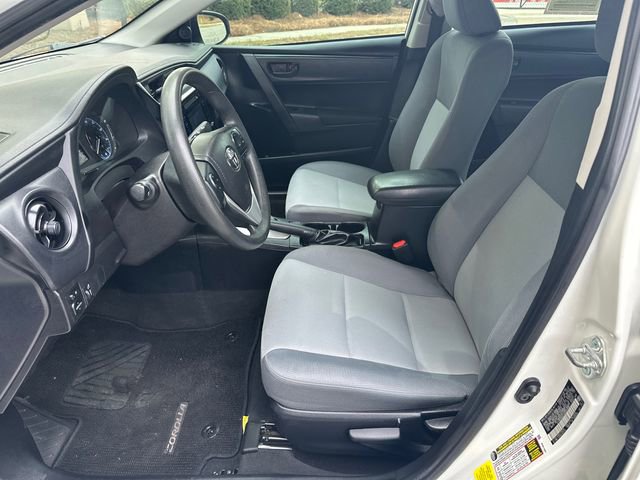 Used 2018 Toyota Corolla L FWD image 10